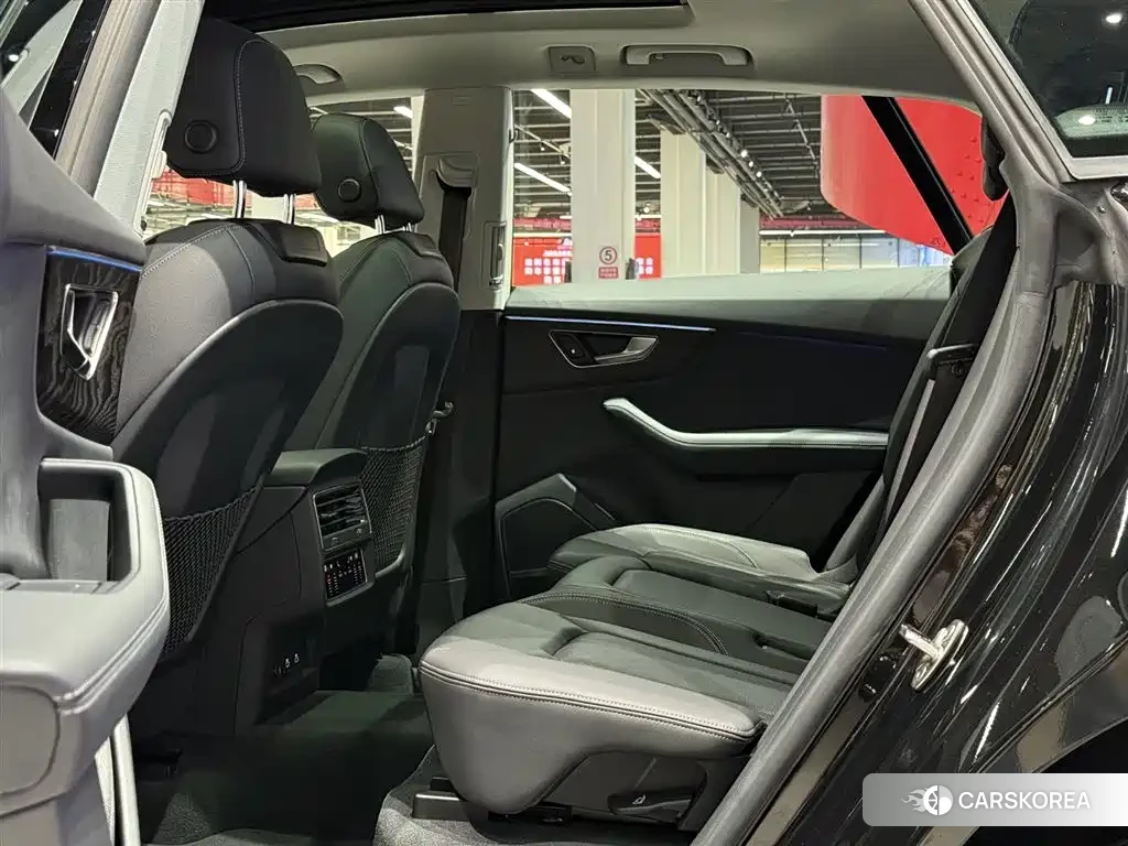 Audi Q8 id 4576662 из Китая 13