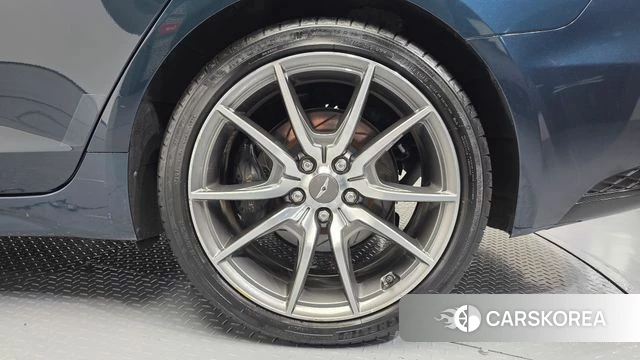 Genesis The New G70 id 4202945 из Кореи 13