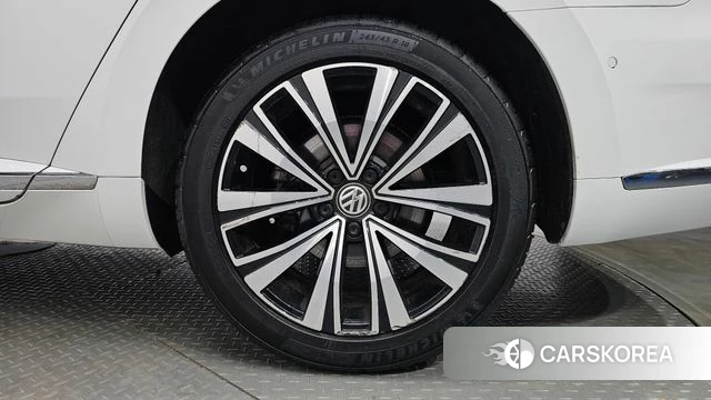 Volkswagen Arteon id 4459150 из Кореи 13