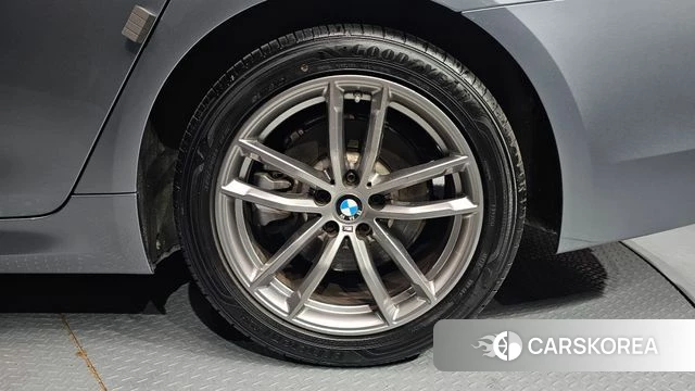 BMW 5 Series (G30) id 4626483 из Кореи 13