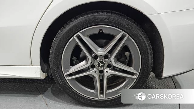 Mercedes-Benz A-Class W177 id 4281869 из Кореи 13