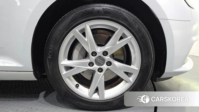 Audi A4 (B9) id 4530795 из Кореи 13