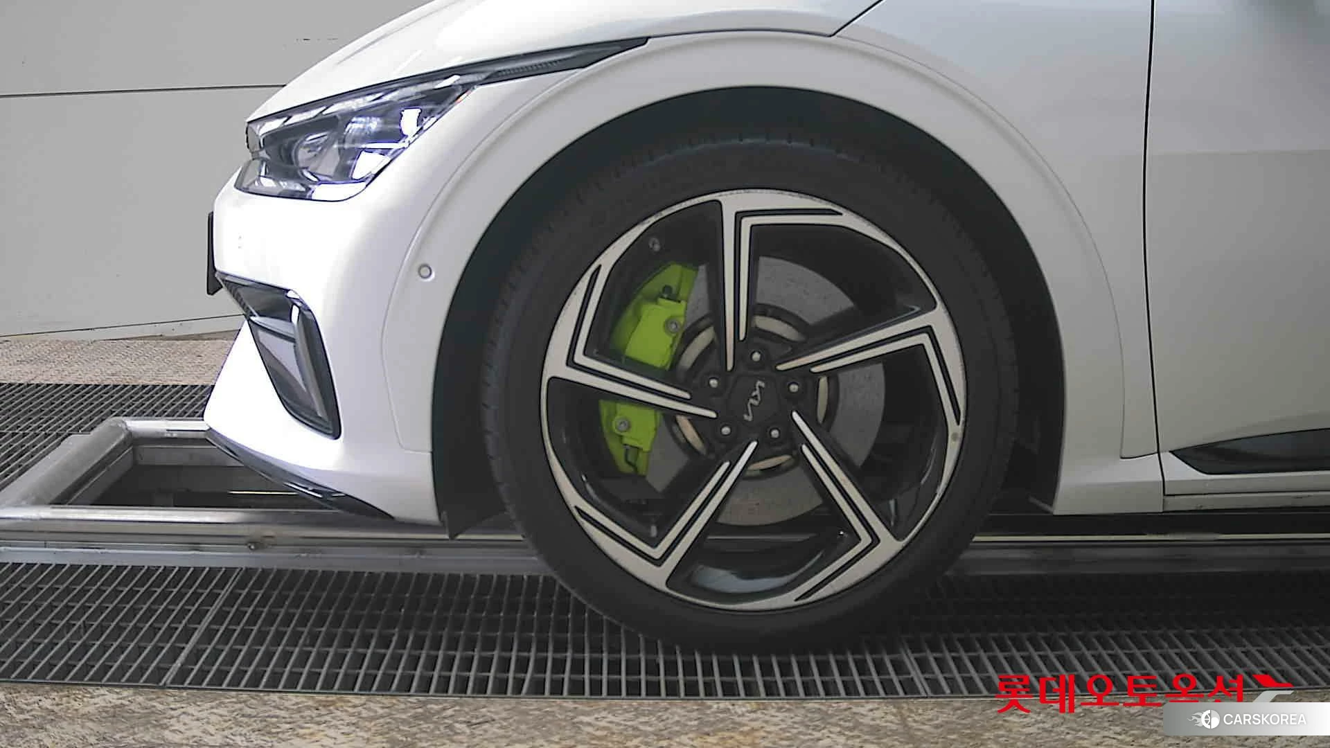 Kia EV6 GT id 3869319 из Кореи 13