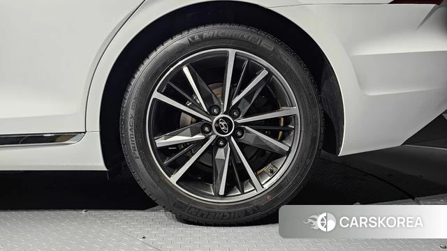 Hyundai The New Grandeur IG id 4187408 из Кореи 13