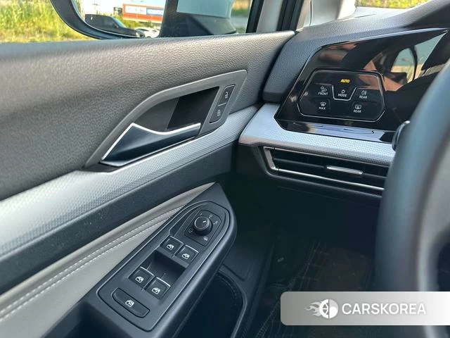 Volkswagen Golf id 4276312 из Китая 13