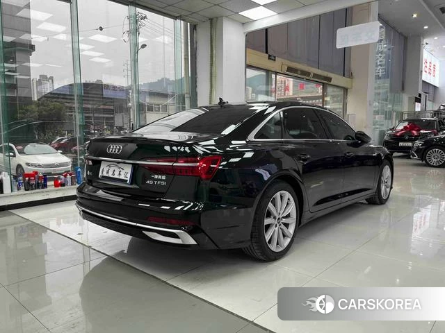 Audi A6L id 4258926 из Китая 13