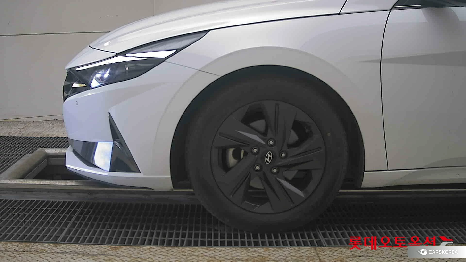 Hyundai Avante id 4902528 из Кореи 13