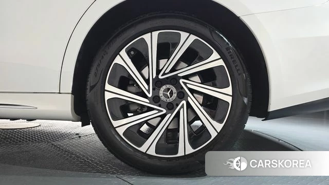 Mercedes-Benz E-Class W214 id 4904586 из Кореи 13