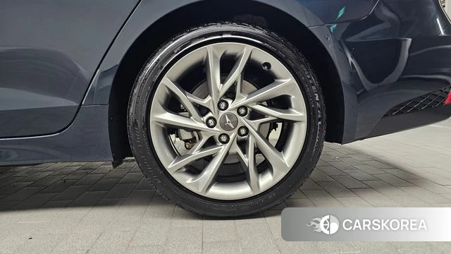 Genesis The New G70 id 4523887 из Кореи 13