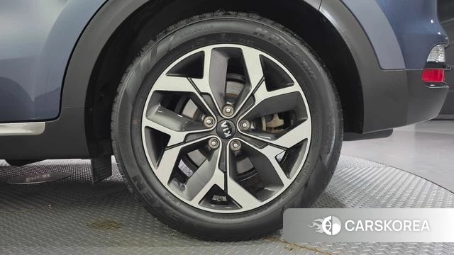 Kia Sportage The Bold id 4769657 из Кореи 13