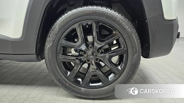 Jeep Renegade id 4400851 из Кореи 13