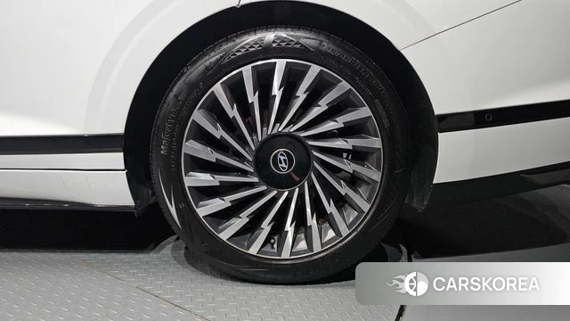 Hyundai Grandeur (GN7) id 4602920 из Кореи 13