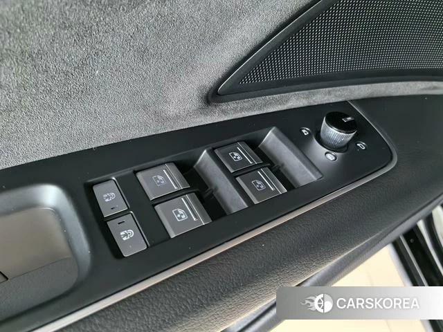 Audi A8 id 4342192 из Китая 13