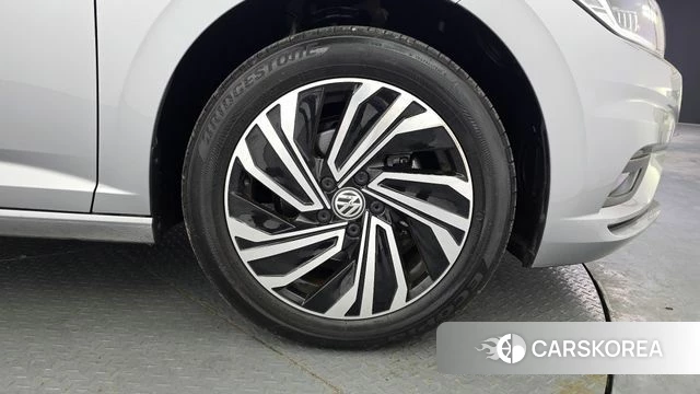 Volkswagen 7th Generation of Jetta id 4245177 из Кореи 13
