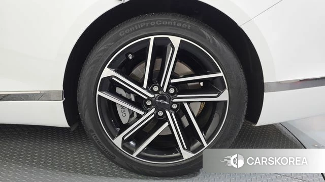 Genesis G80 (RG3) id 4308215 из Кореи 13