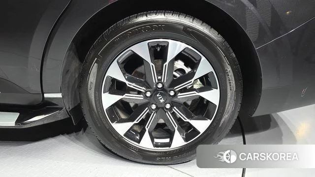 Kia Carnival 4th generation id 4304010 из Кореи 13