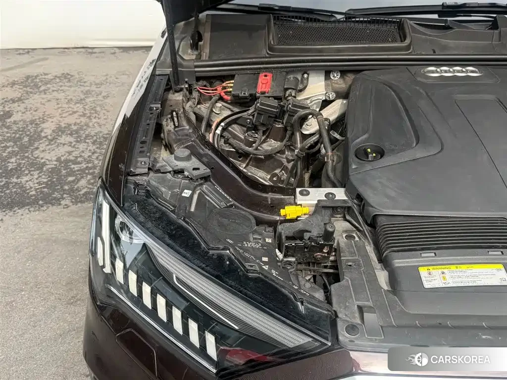 Audi Q7 id 4578358 из Китая 13