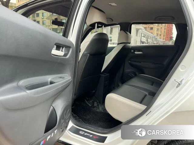 Honda Fit id 4367496 из Китая 13