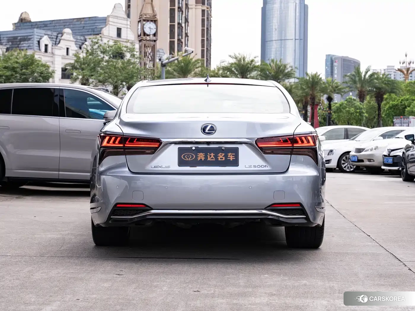 Lexus LS id 4622730 из Китая 13