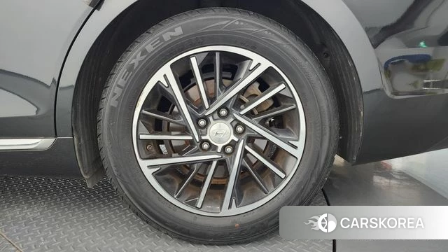 Hyundai The New Grandeur IG id 4397214 из Кореи 13