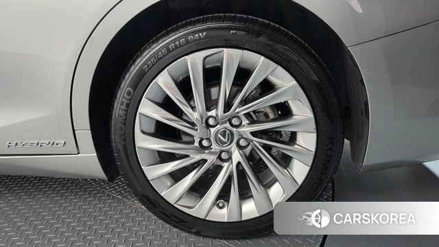 Lexus ES300h 7th generation id 4836370 из Кореи 13