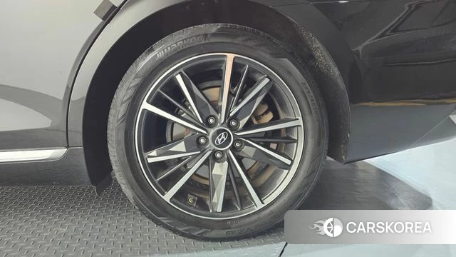 Hyundai The New Grandeur IG id 4429496 из Кореи 13