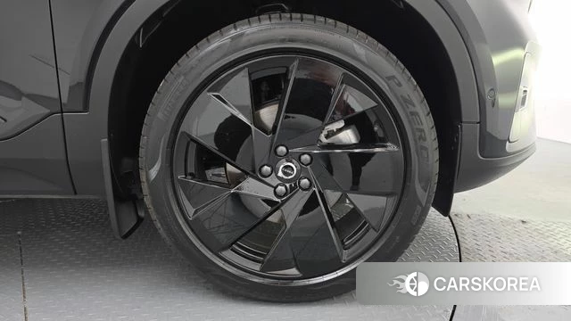 Volvo XC40 id 4381031 из Кореи 13