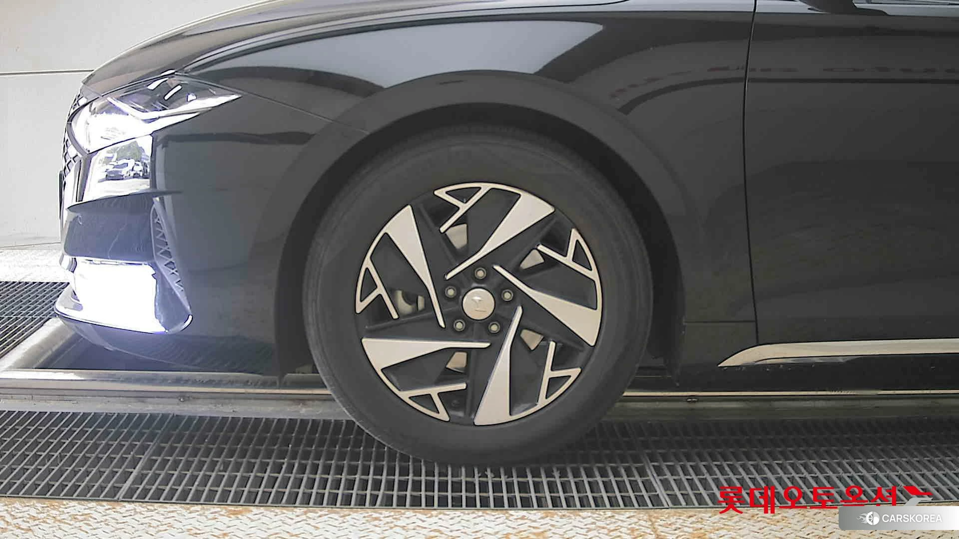 Hyundai Grandeur Hybrid id 4289408 из Кореи 13