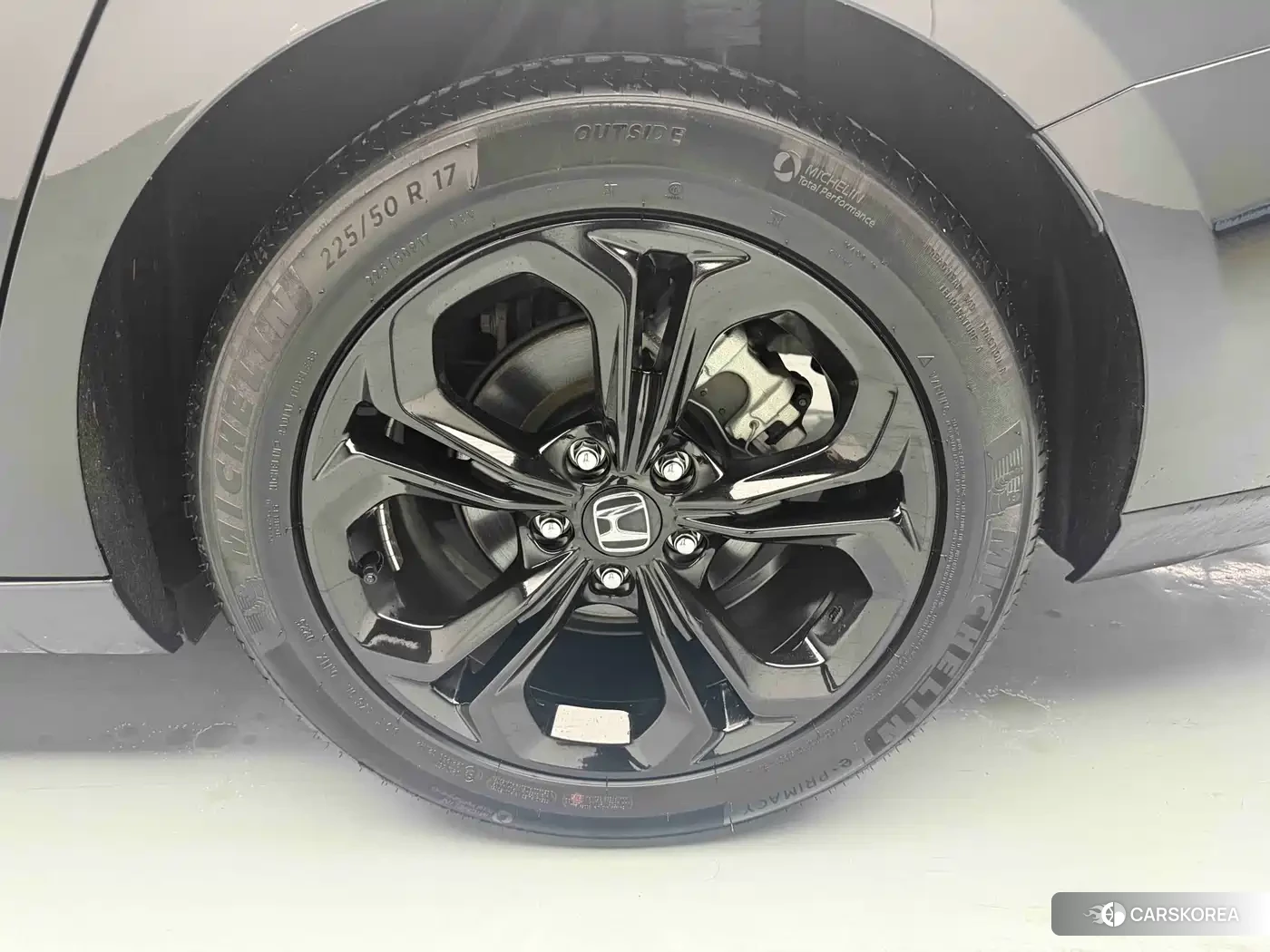 Honda Accord id 4548024 из Китая 13