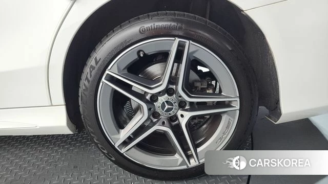 Mercedes-Benz C-Class W205 id 4626047 из Кореи 13