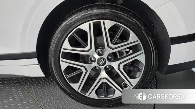 Hyundai Grandeur (GN7) id 4880339 из Кореи 13