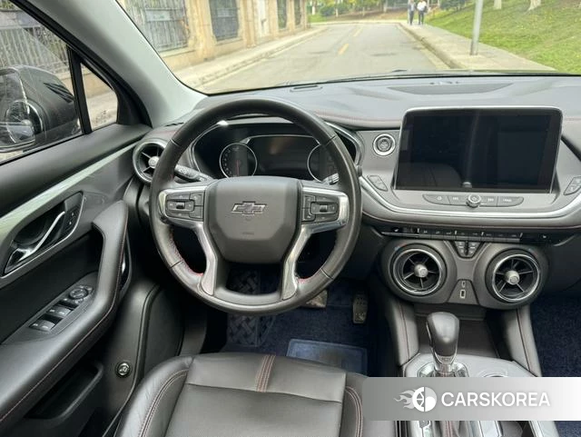 Chevrolet Trailblazer id 4215590 из Китая 13