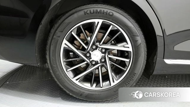 Hyundai The New Grandeur IG id 4355861 из Кореи 13