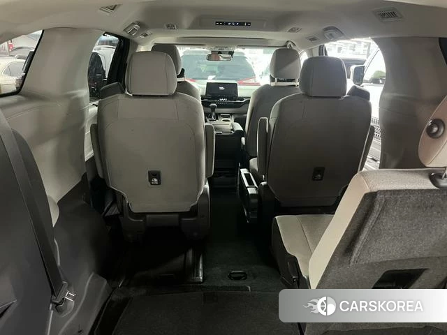 Toyota Saina id 4261181 из Китая 13