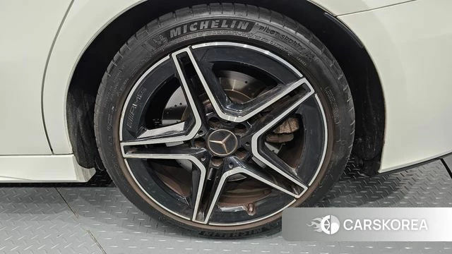Mercedes-Benz A-Class W177 id 4524748 из Кореи 13