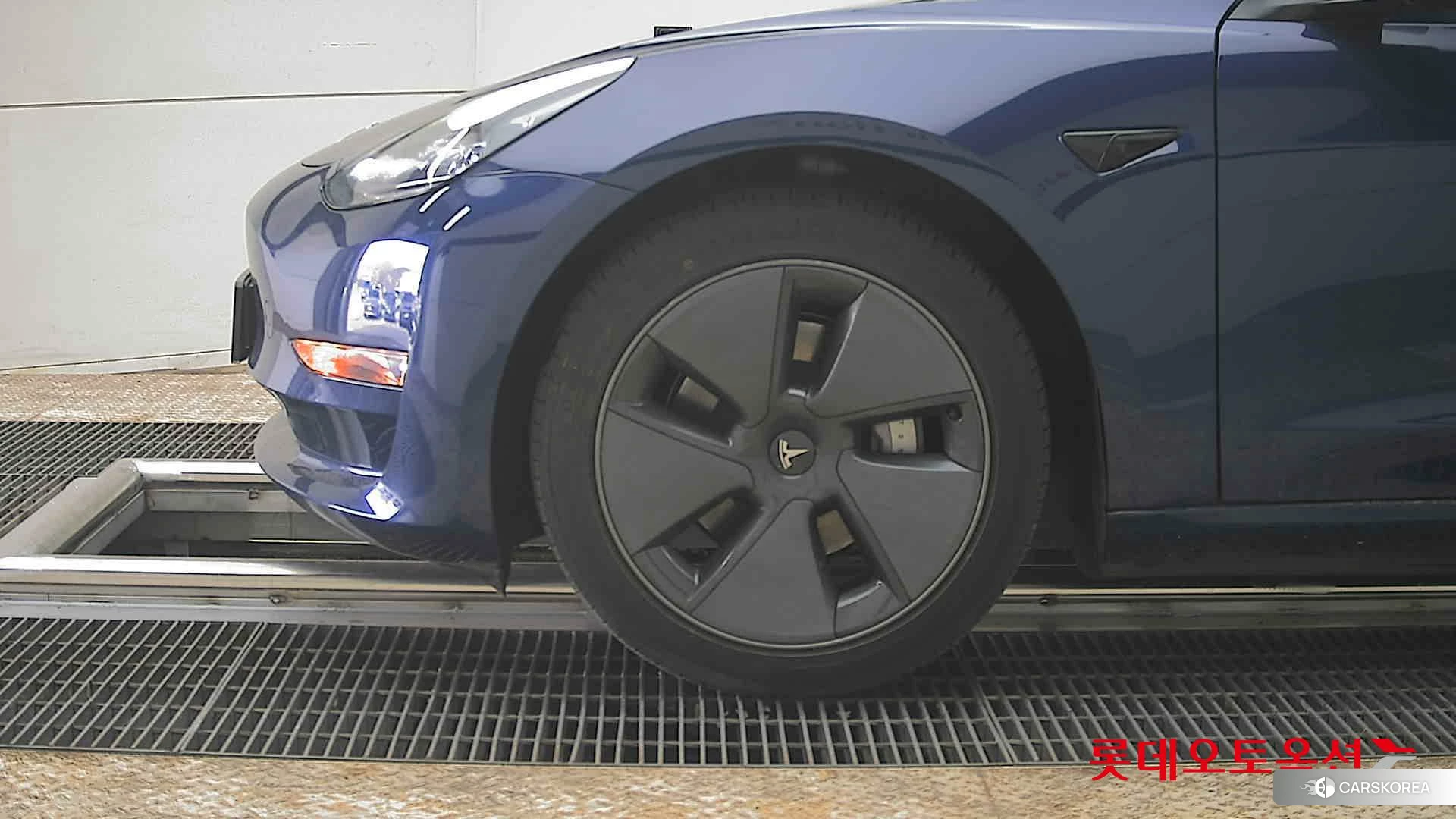 Tesla Model 3 Long Range id 3888285 из Кореи 13