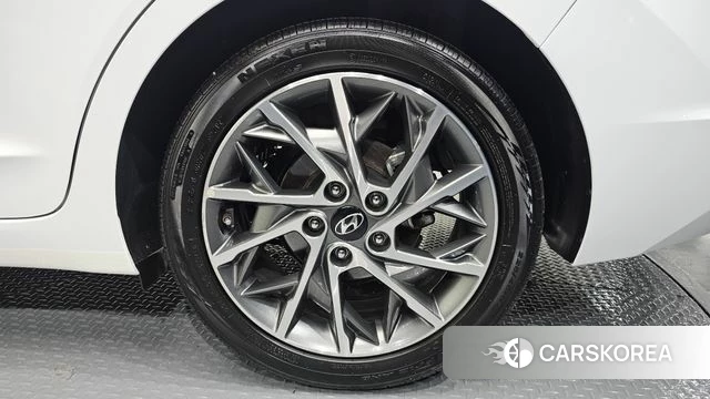 Hyundai The New Avante AD id 4530722 из Кореи 13