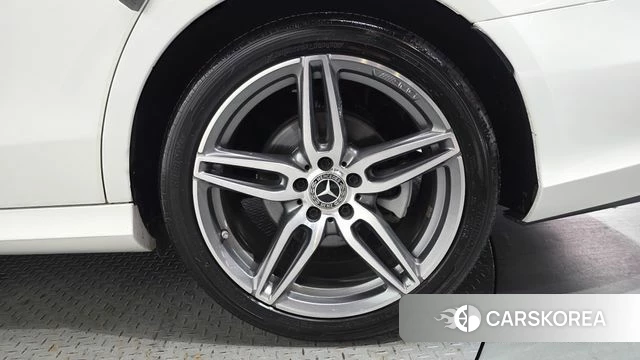 Mercedes-Benz E-Class W213 id 4633091 из Кореи 13