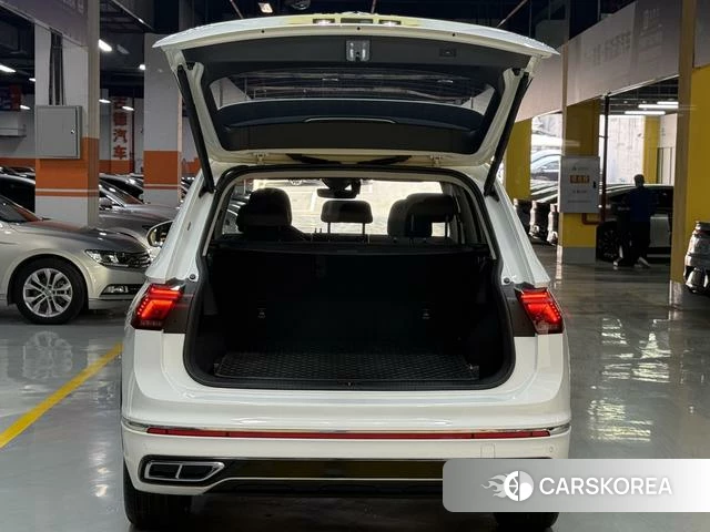 Volkswagen Tiguan L id 4313826 из Китая 13