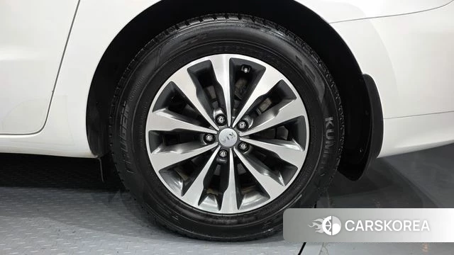 Kia All New Carnival id 4596459 из Кореи 13