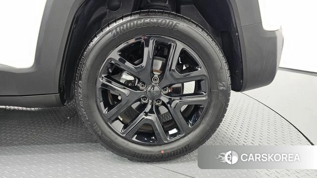 Jeep Renegade id 4592038 из Кореи 13