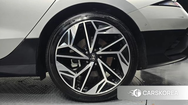 Hyundai Ionic 6 id 4584235 из Кореи 13