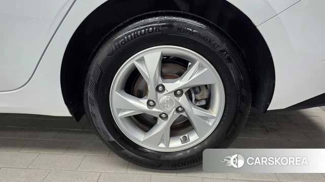 Hyundai Avante (CN7) id 4740810 из Кореи 13
