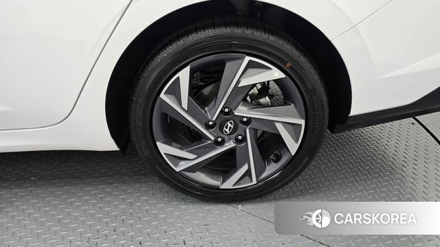 Hyundai The New Avante (CN7) id 4499327 из Кореи 13