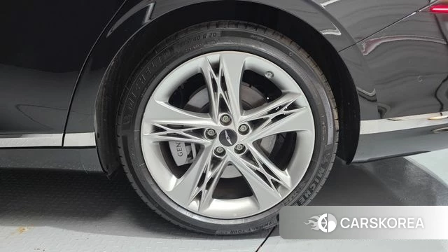 Genesis G90 (RS4) id 4469896 из Кореи 13