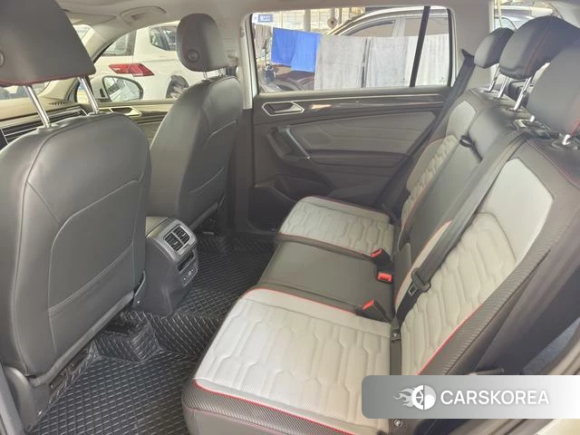 Volkswagen Tiguan L id 4321335 из Китая 13