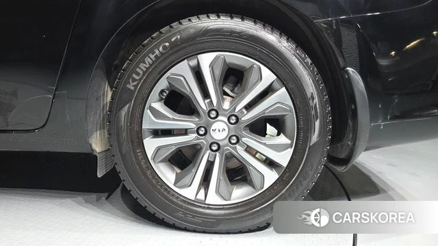 Kia The New Carnival id 4693547 из Кореи 13
