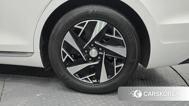 Hyundai The New Grandeur IG Hybrid id 4754921 из Кореи 13