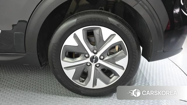 Kia Niro EV id 4293390 из Кореи 13