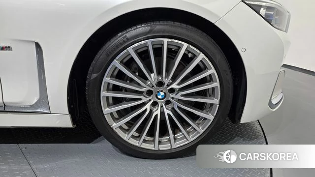 BMW 7 Series (G11) id 4864956 из Кореи 13
